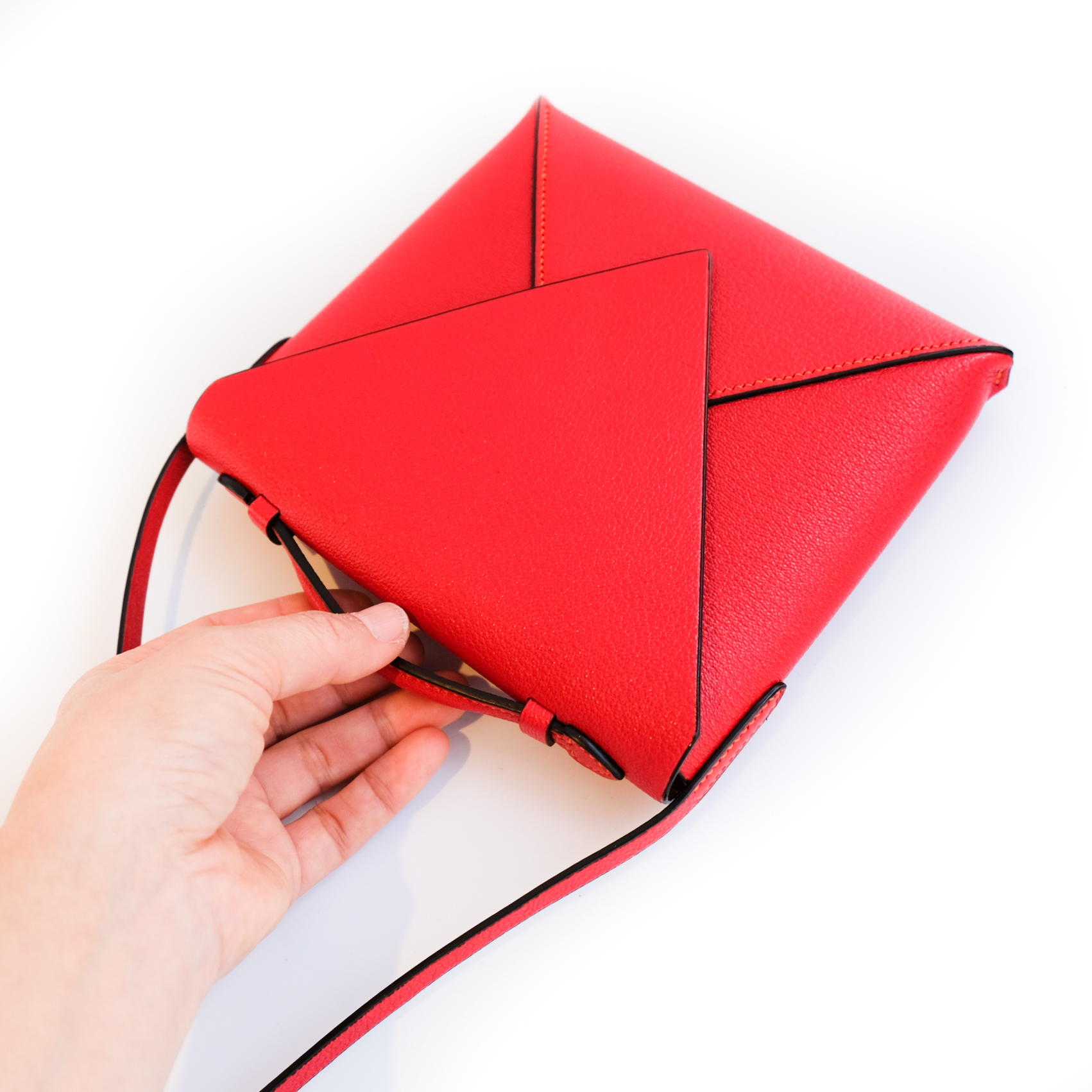 red envelope bag